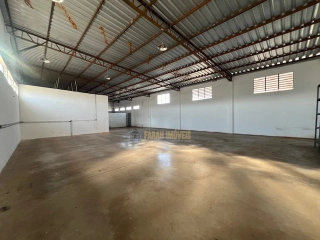 Barracão Comercial