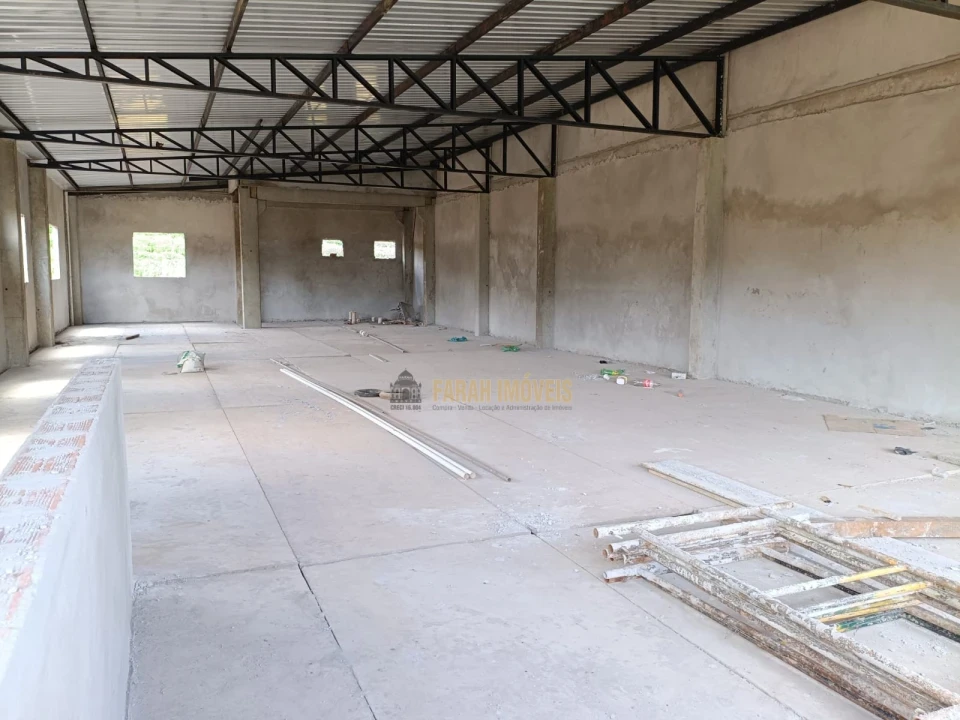 Imagens do imóveis Barracão Comercial - 02 andares
