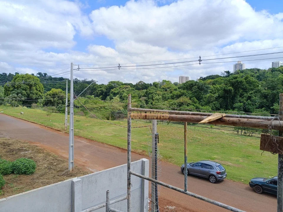 Imagens do imóveis Barracão Comercial - 02 andares