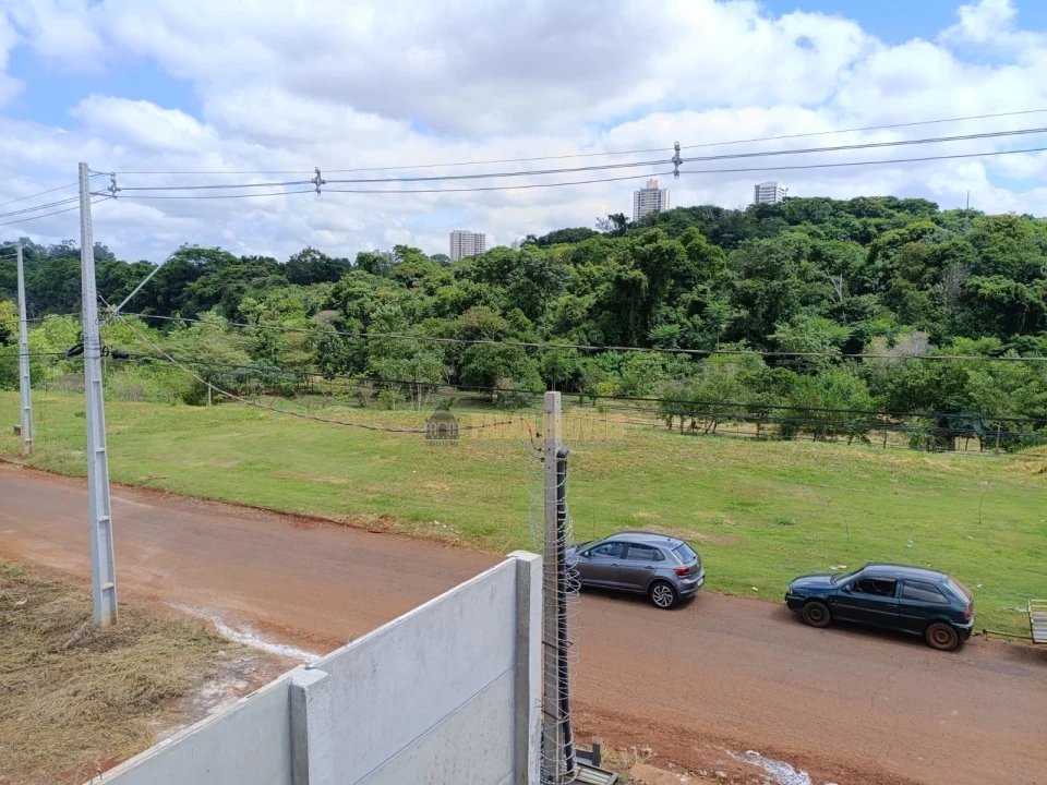 Imagens do imóveis Barracão Comercial - 02 andares