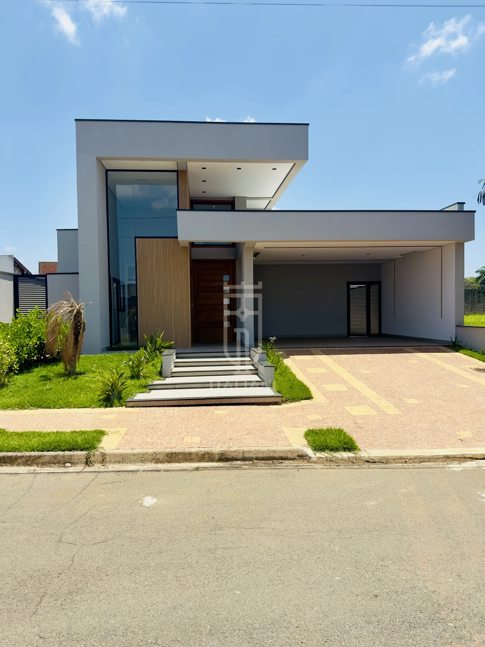 Imagens do imóveis Casa De Alto Padrão E 3 Suítes Em Condomínio Mogi Mirim no Jardim da Colina