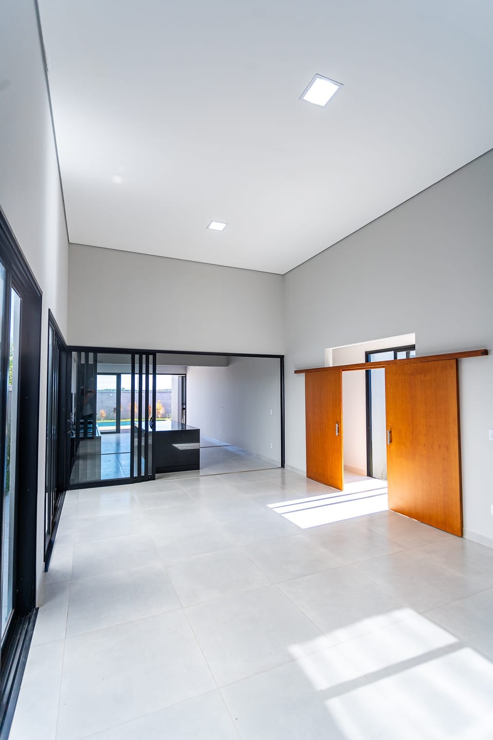 Imagens do imóveis Casa Térrea com 3 Suítes e piscina em Condomínio, Condomínio Alvorada Mogi Mirim SP