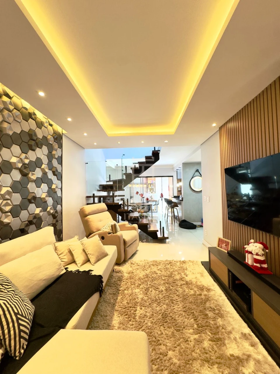 Imagens do imóveis Casa Duplex Em Condomínio Mogi Mirim