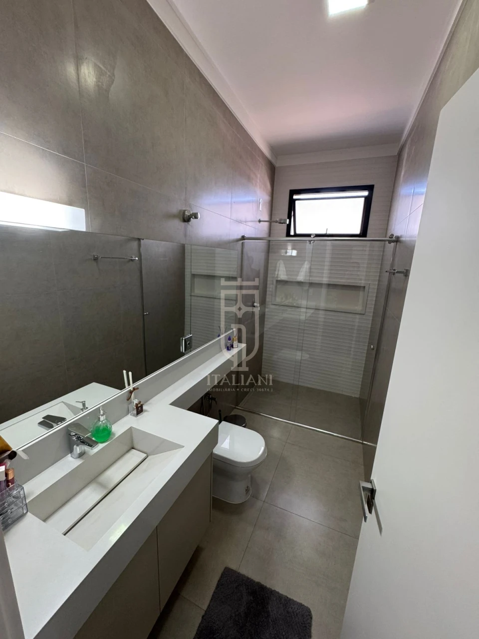 Imagens do imóveis Luxuoso Sobrado com 4 Suítes no Condomínio Residencial Vale Verde – Mogi Guaçu