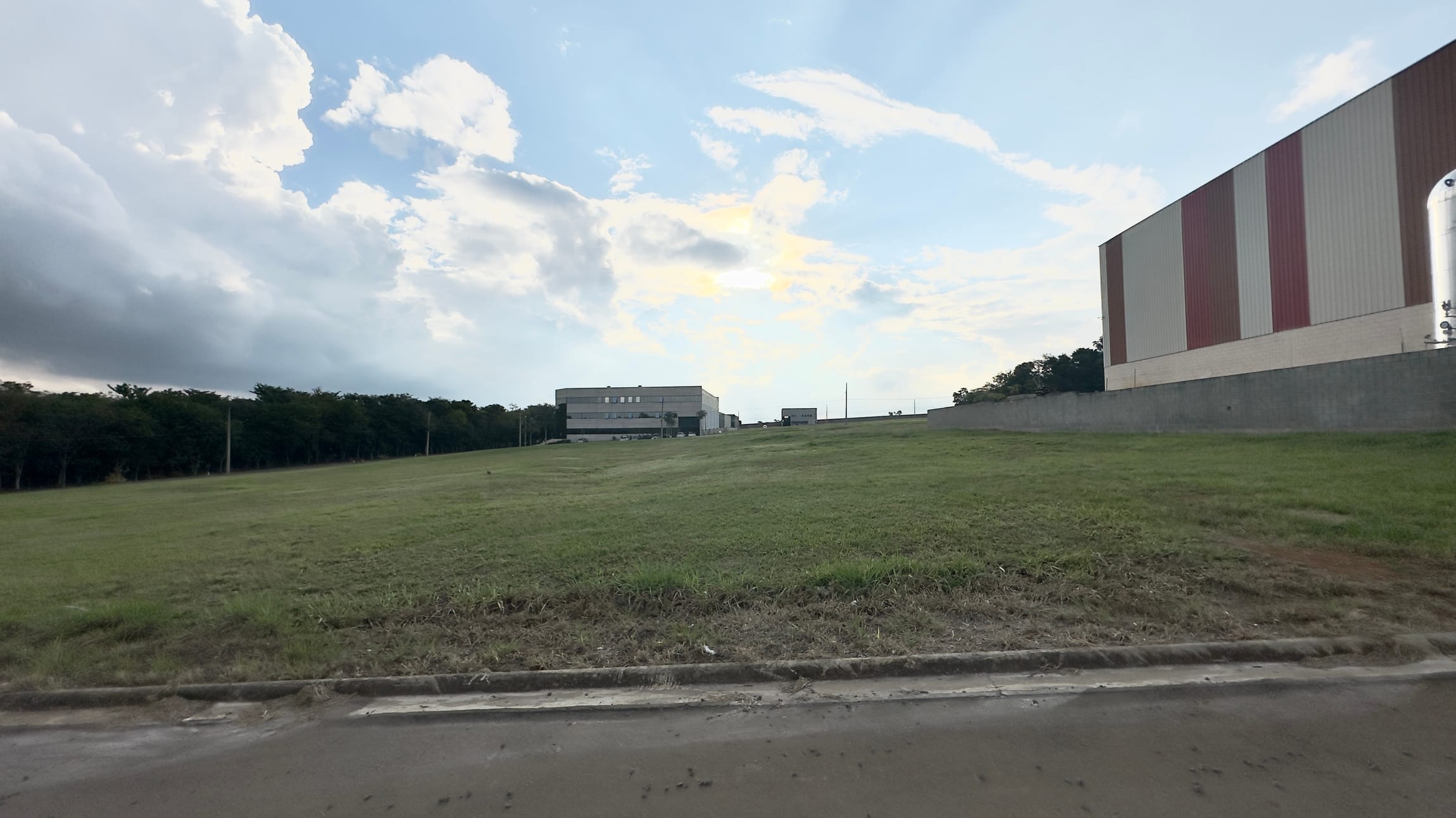 Imagens do imóveis ÁREA CONDOMÍNIO INDUSTRIAL WPARK MOGI MIRIM COM MAIS DE 2000 M²