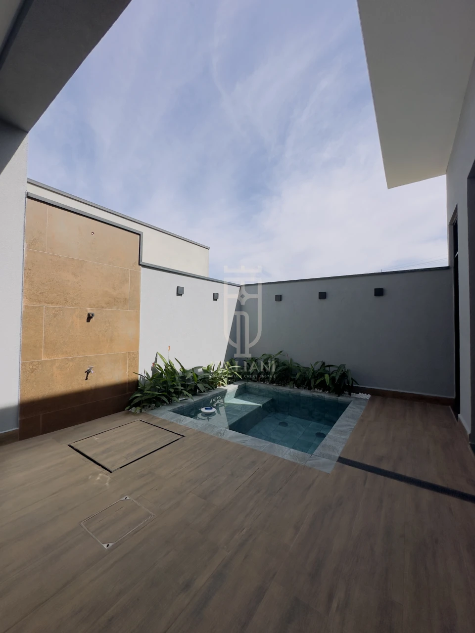Imagens do imóveis Casa Térrea Com Piscina E 3 Quartos No Condomínio Reserva Da Mata
