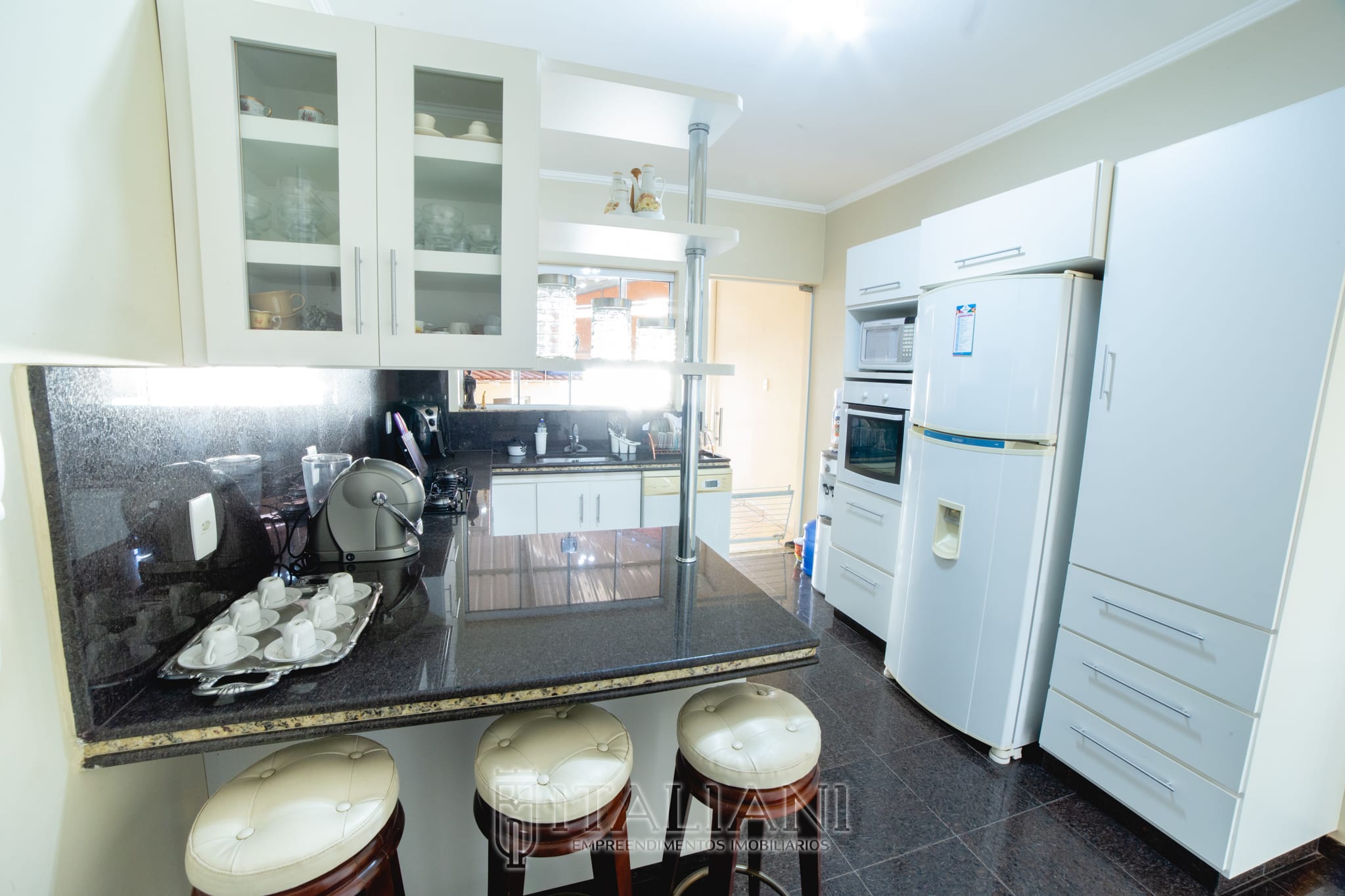 Imagens do imóveis Casa Sobrado com Piscina Bairro Santa Cruz, Mogi Mirim, SP