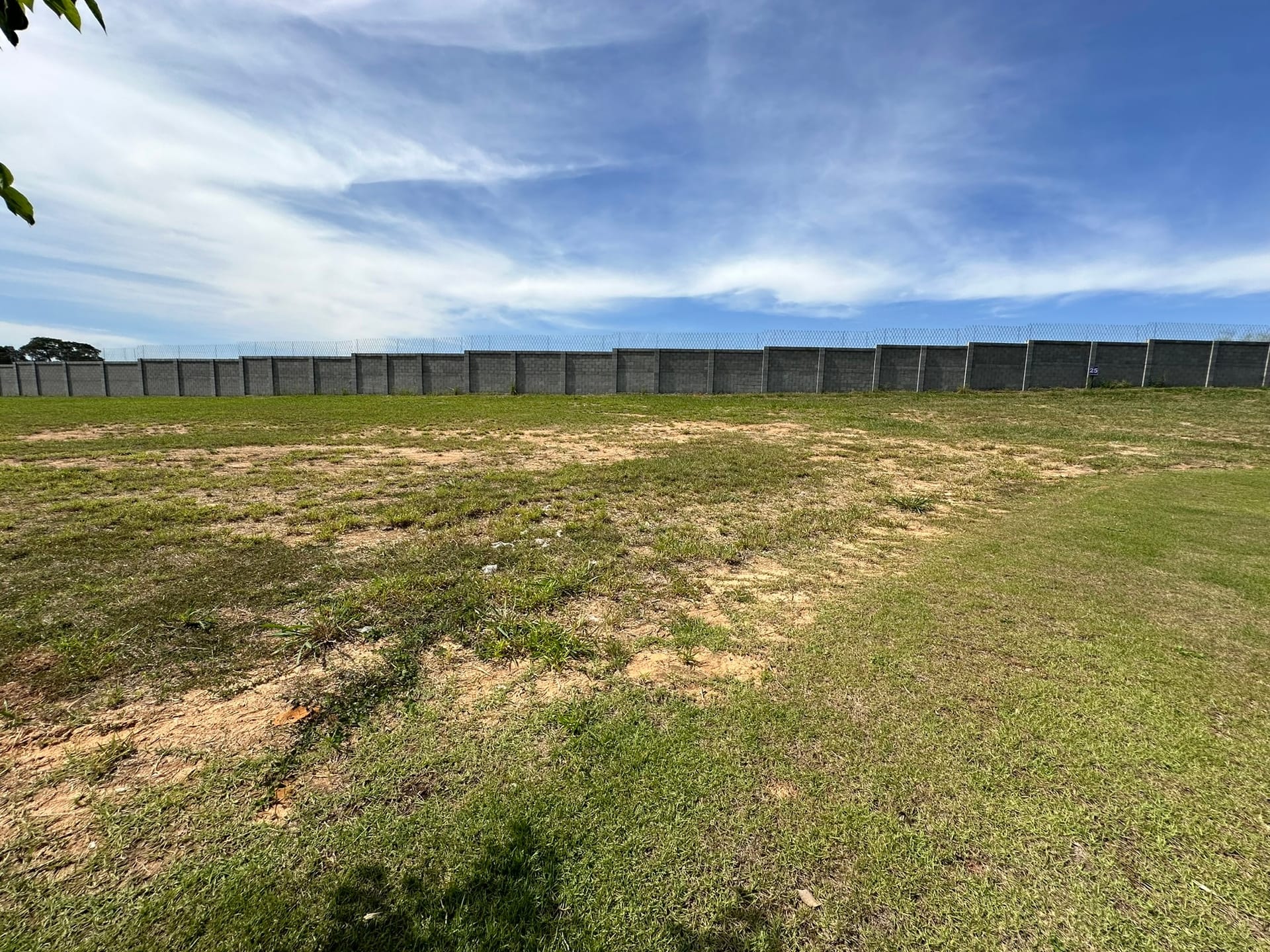 Imagens do imóveis Terreno grande à venda em condomínio 476 m²  Preço Promocional, Aldeia dos Pássaros Flor D'aldeia, Mogi Mirim, SP