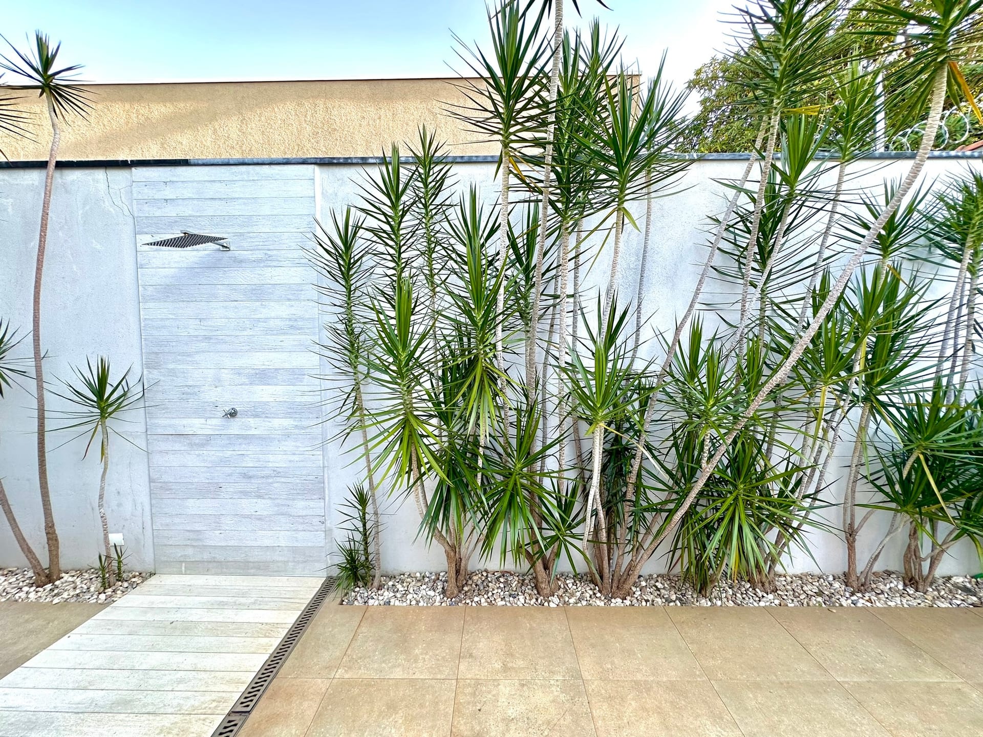 Imagens do imóveis Casa Térrea com Área Gourmet Próxima ao Shopping no Condomínio Residencial Villagio Santa Cruz em Mogi Mirim, SP