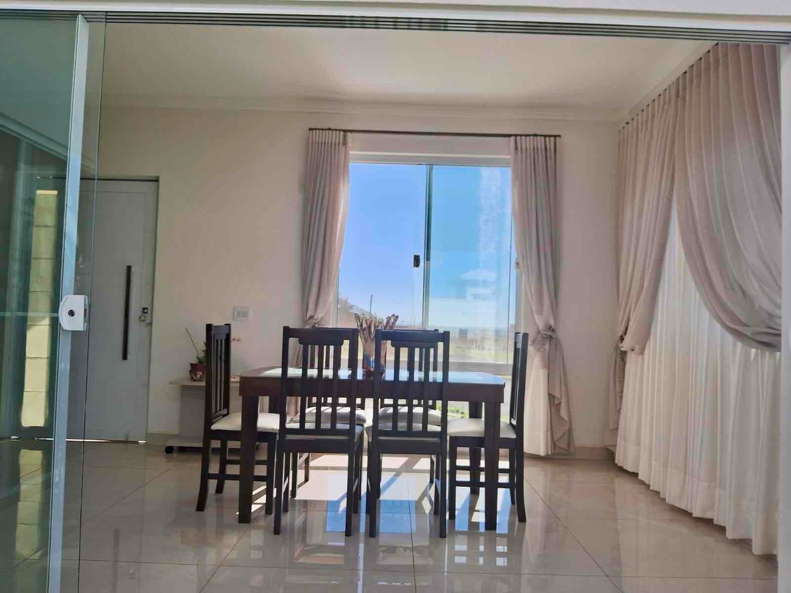 Imagens do imóveis Casa Térrea em condomínio à Venda, Condomínio Morro Vermelho II, Mogi Mirim, SP