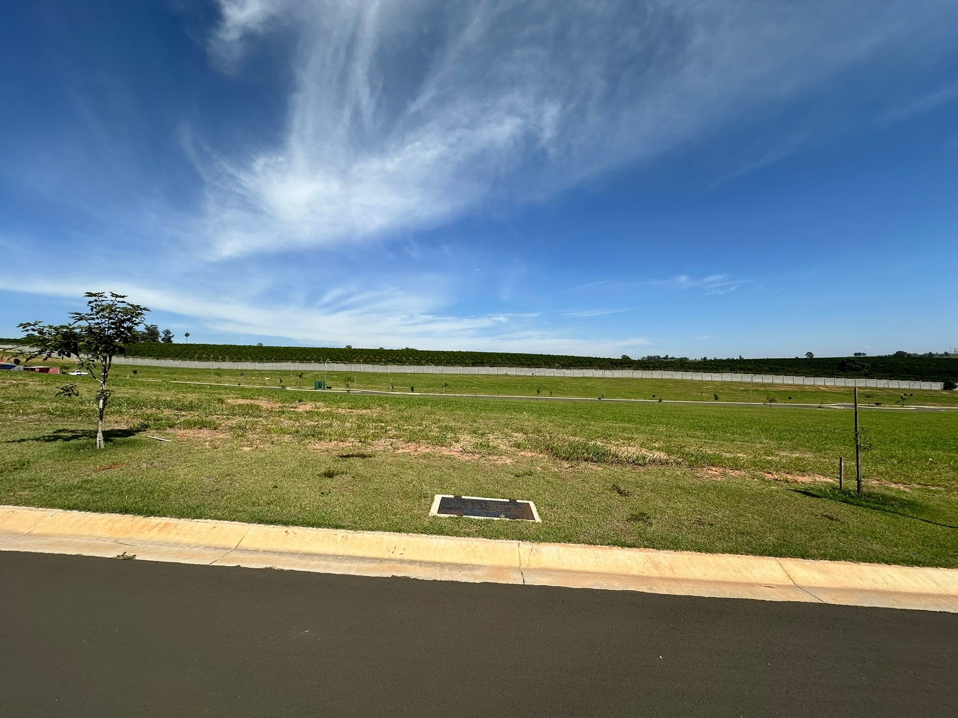 Imagens do imóveis Terreno à venda condomínio Flor D’Aldeia parte alta 378 m², Mogi Mirim, SP