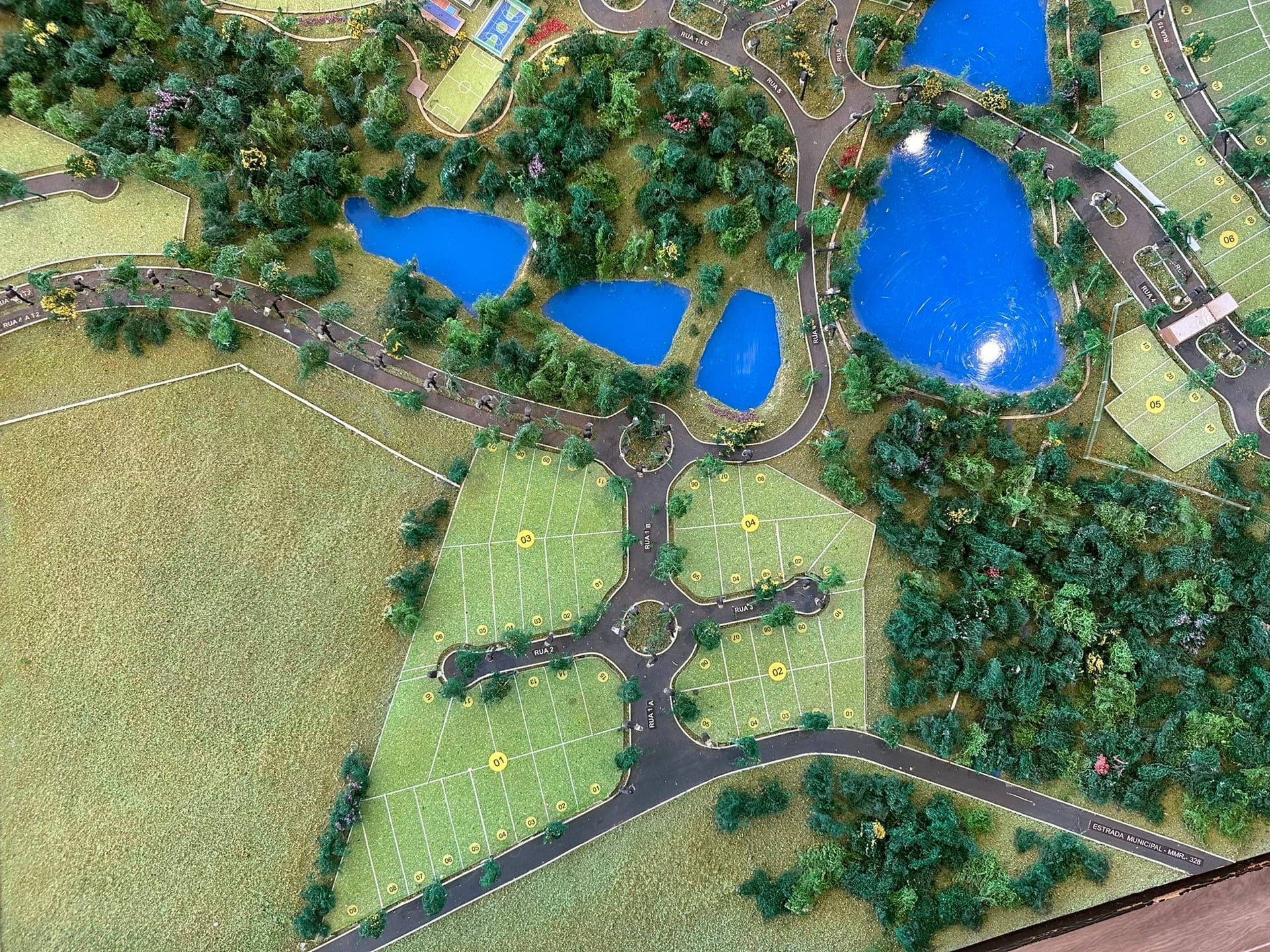 Imagens do imóveis Lotes Comercias à venda no Residencial Flor D'Aldeia, Mogi Mirim, SP