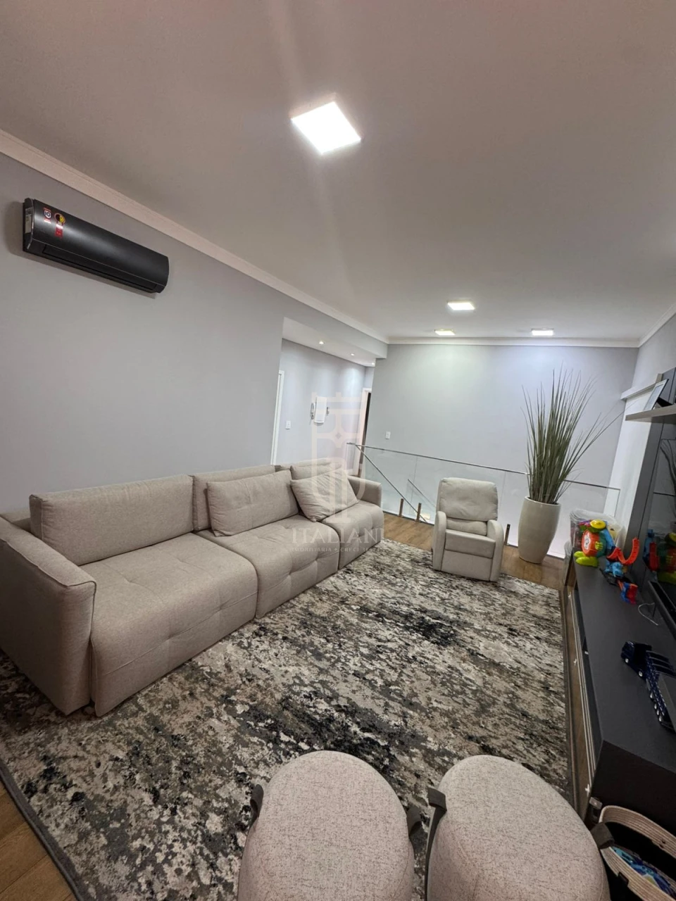 Imagens do imóveis Luxuoso Sobrado com 4 Suítes no Condomínio Residencial Vale Verde – Mogi Guaçu