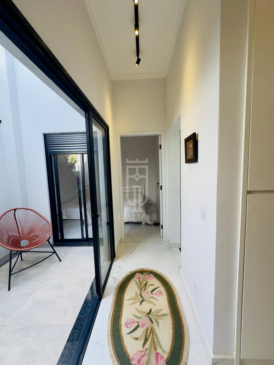 Imagens do imóveis Casa com Spa e 3 Quartos e 1 suíte com closet no Condomínio Residencial Reserva da Mata