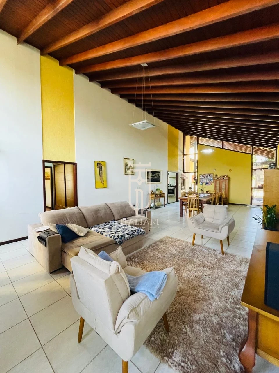 Imagens do imóveis Chácara com piscina em excelente localização em Mogi Mirim SP