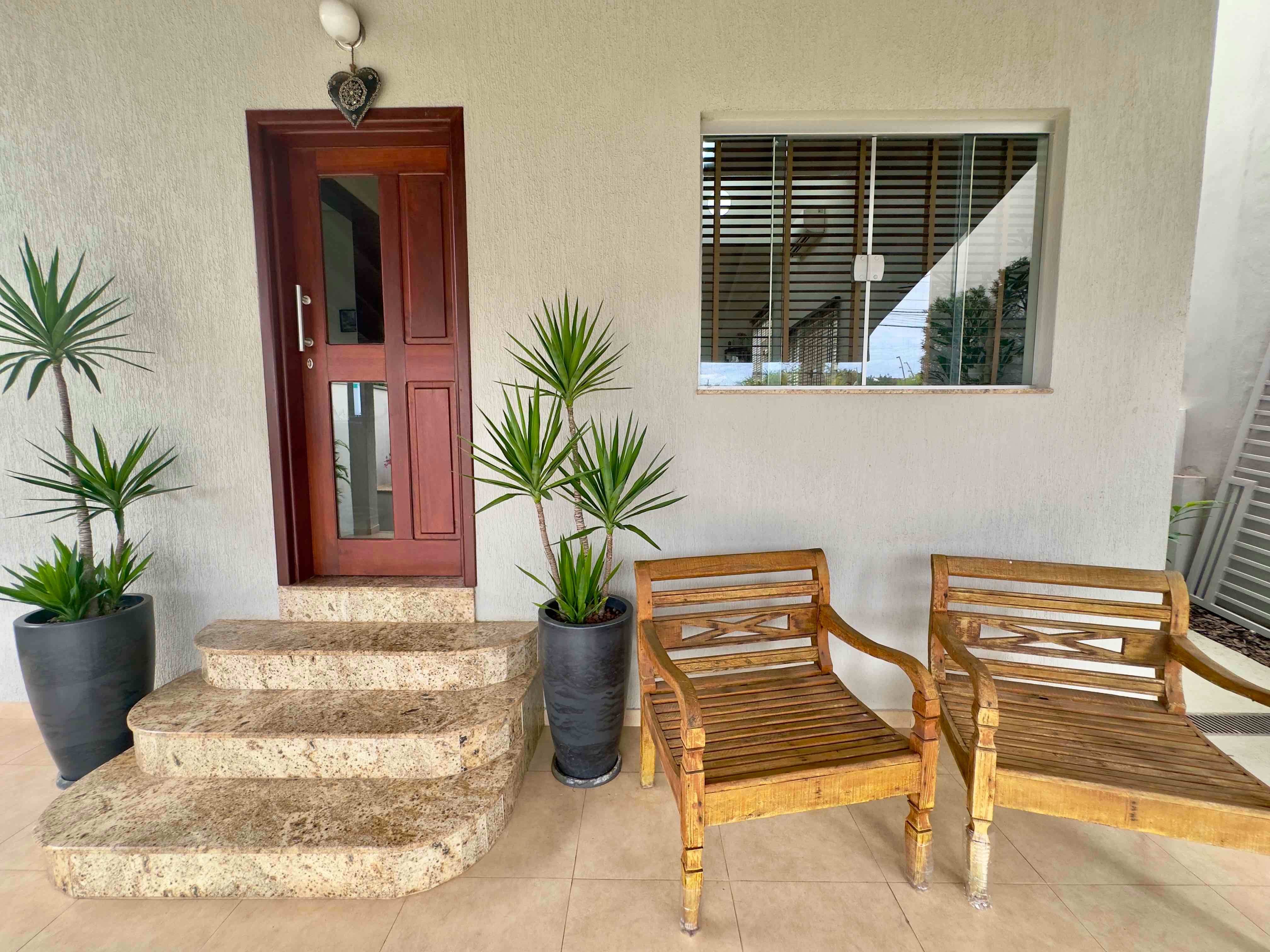 Imagens do imóveis Casa com 3 dormitórios e 1 escritório com ampla área de lazer, Bairro Nova Santa Cruz, Mogi Mirim SP