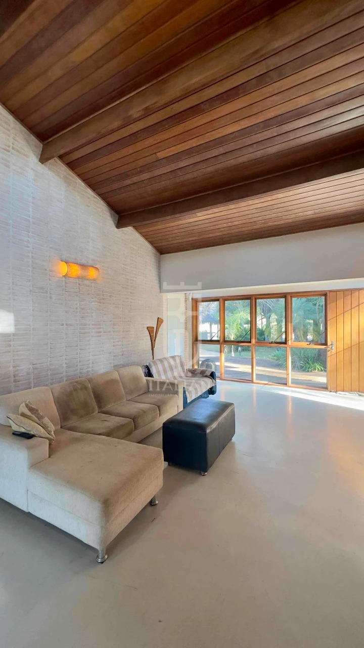 Imagens do imóveis Chácara de alto padrão com piscina a venda, Chácara Ipê, Mogi Mirim, SP