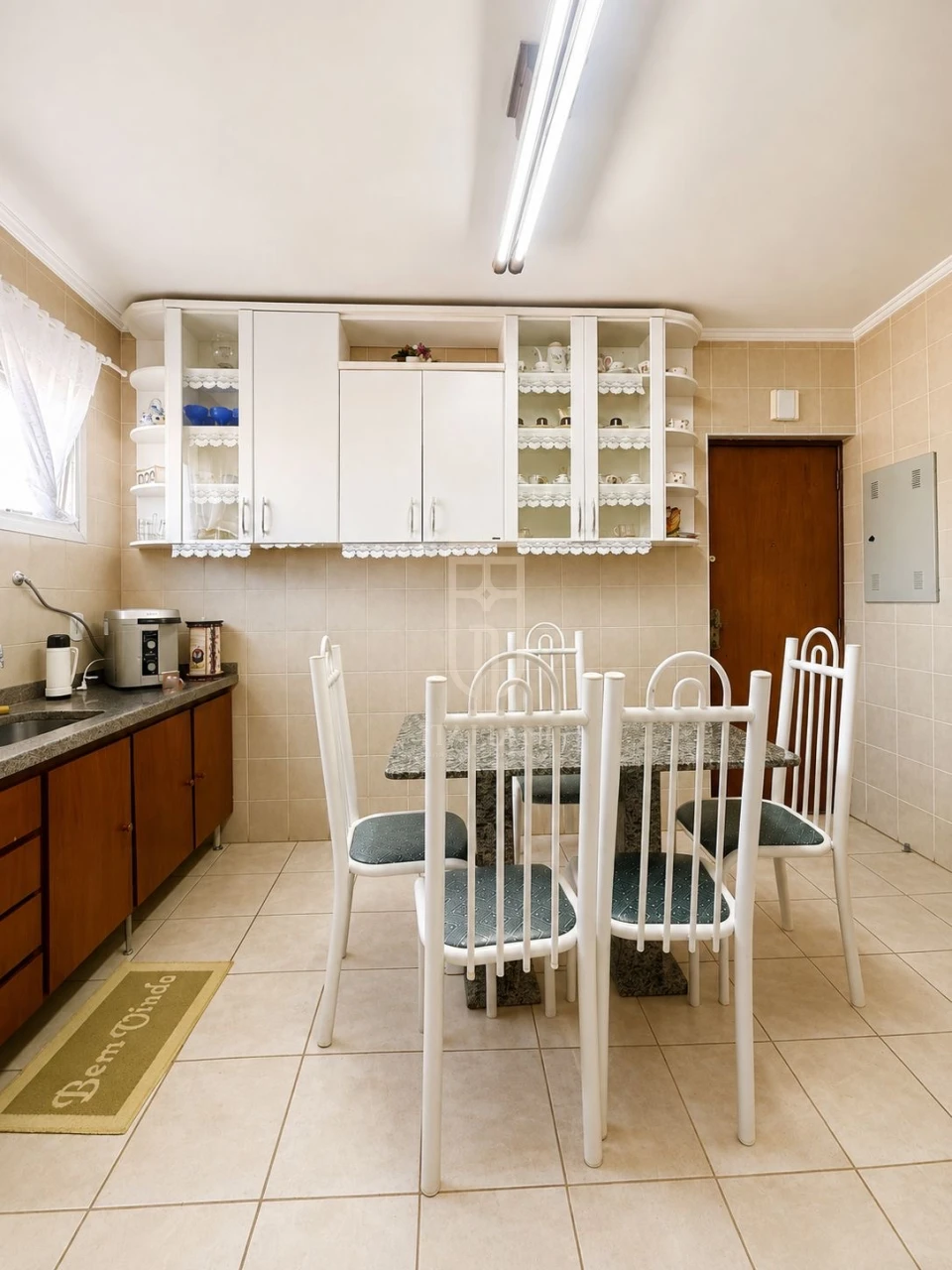 Imagens do imóveis Apartamento Com 3 Quartos E Uma Suite Edifício Ipanema