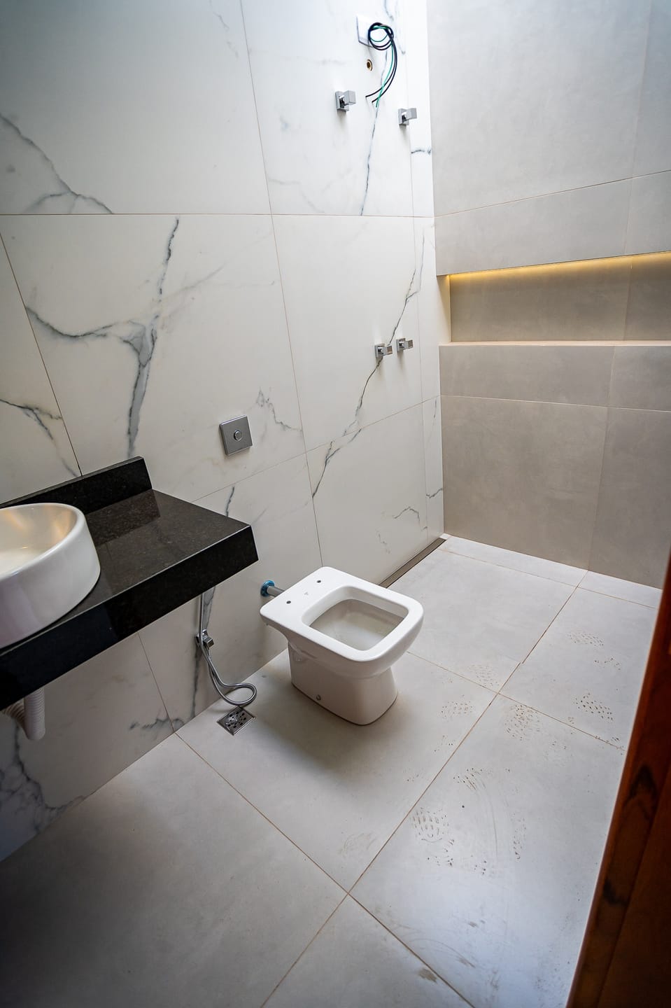 Imagens do imóveis Casa Térrea com 3 Suítes e piscina em Condomínio, Condomínio Alvorada Mogi Mirim SP