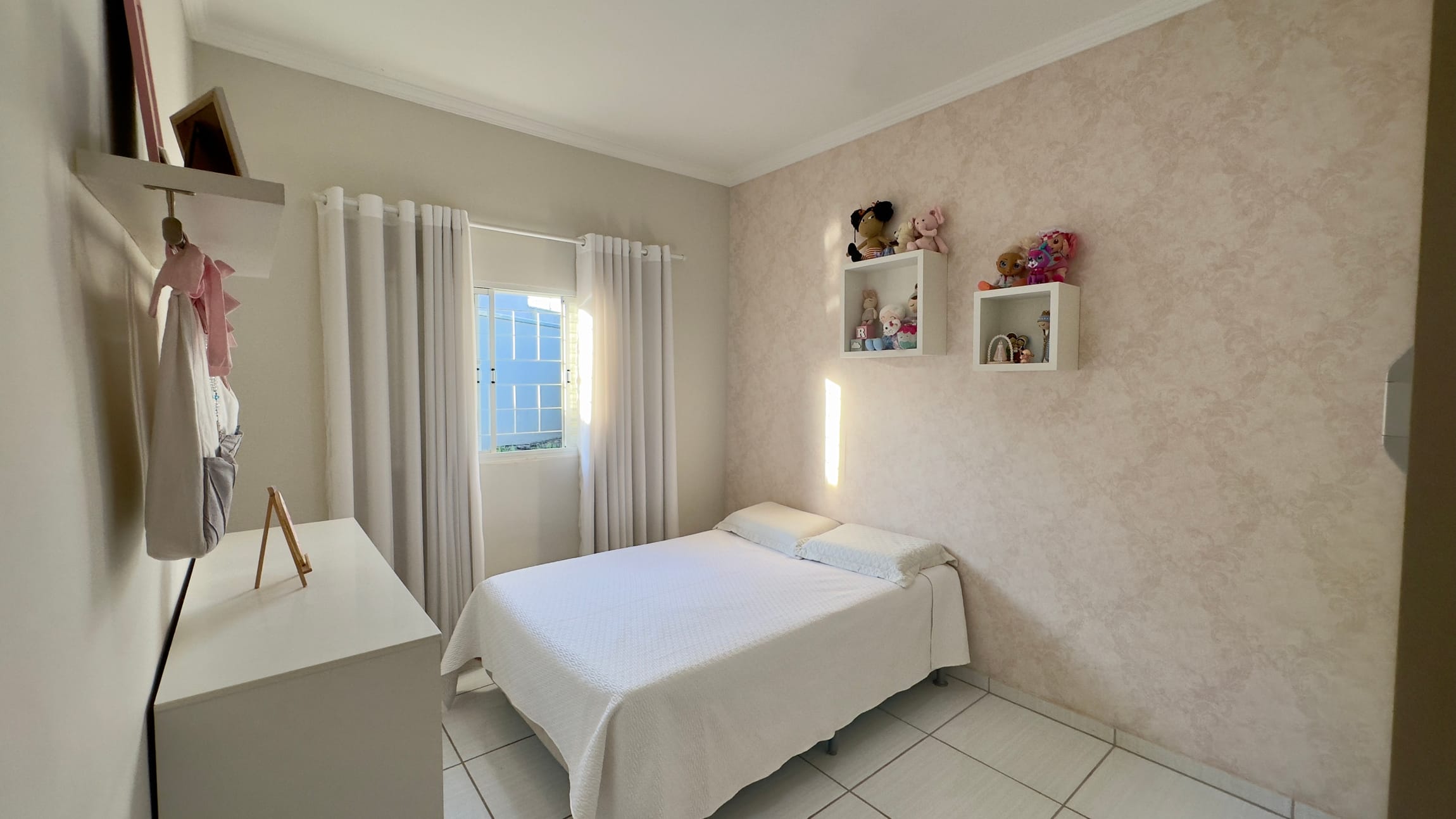 Imagens do imóveis Casa à Venda Próxima ao Clube Mogiano com 3 quartos e área de lazer no Residencial João Bordignon, Mogi Mirim, SP