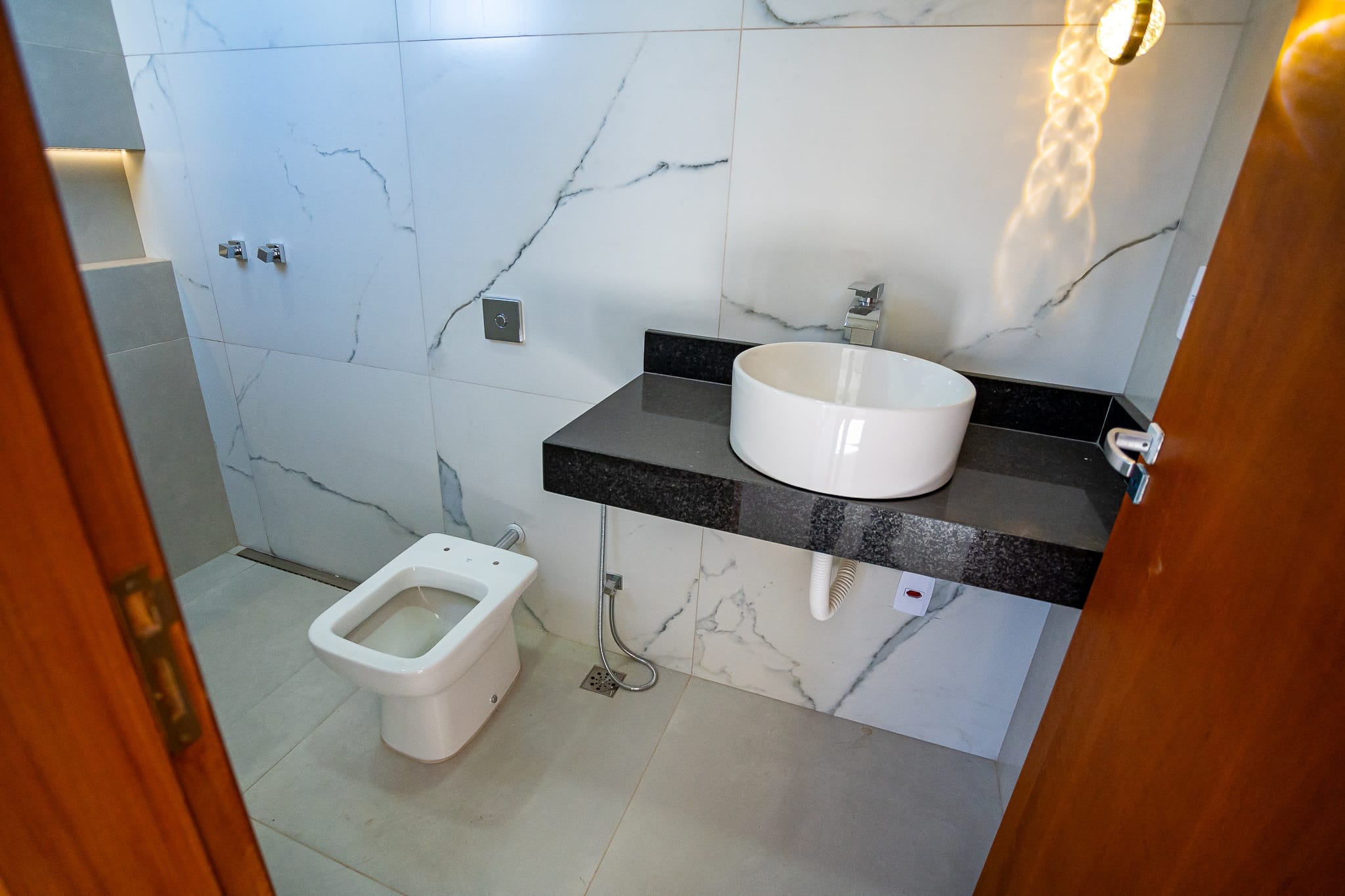 Imagens do imóveis Casa Térrea com 3 Suítes e piscina em Condomínio, Condomínio Alvorada Mogi Mirim SP