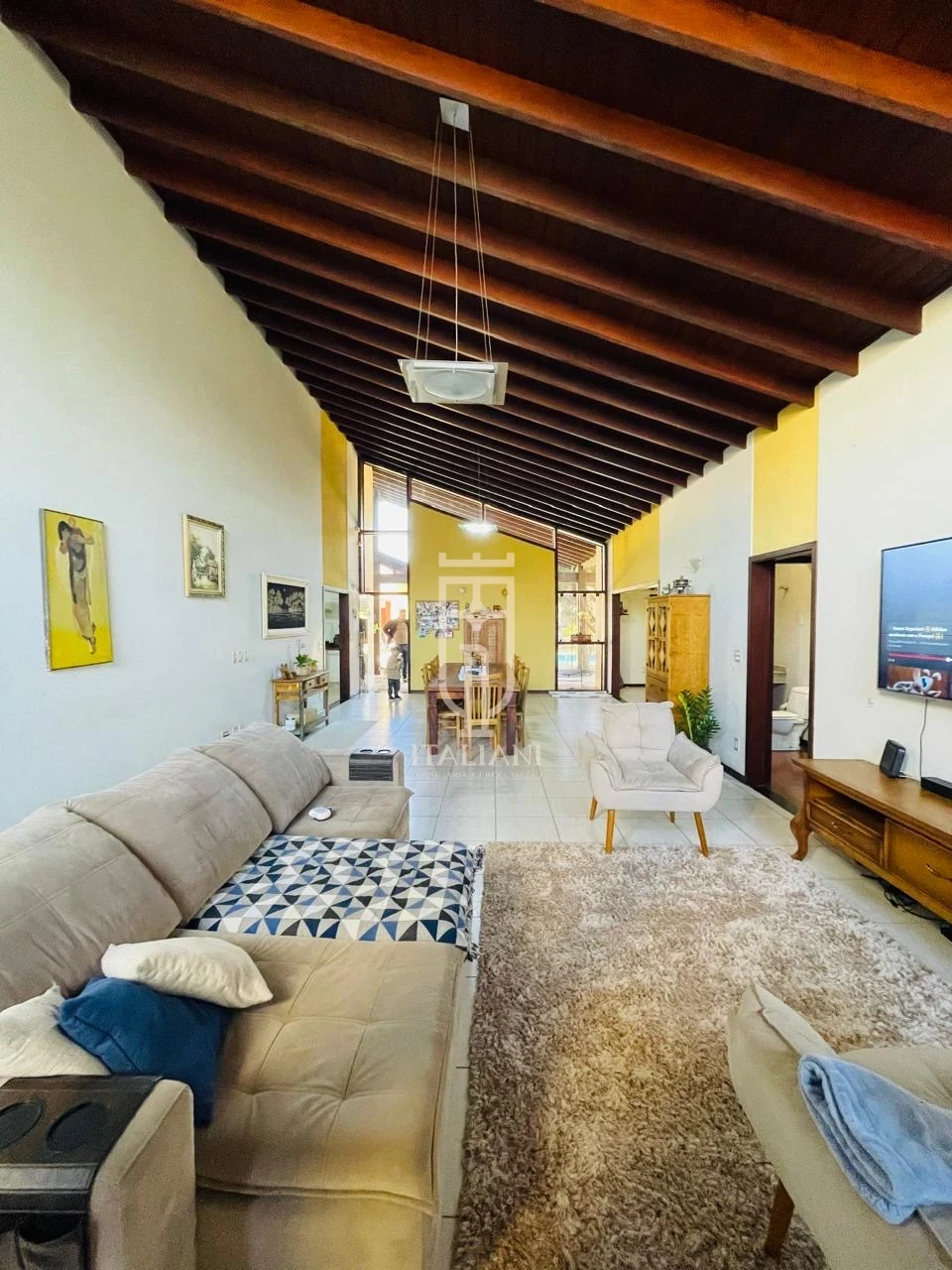 Imagens do imóveis Chácara com piscina em excelente localização em Mogi Mirim SP