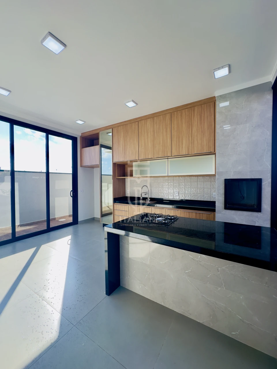 Imagens do imóveis Casa com Piscina e 3 quartos muito espaçosa no Condomínio Residencial Reserva da Mata em Mogi Mirim SP