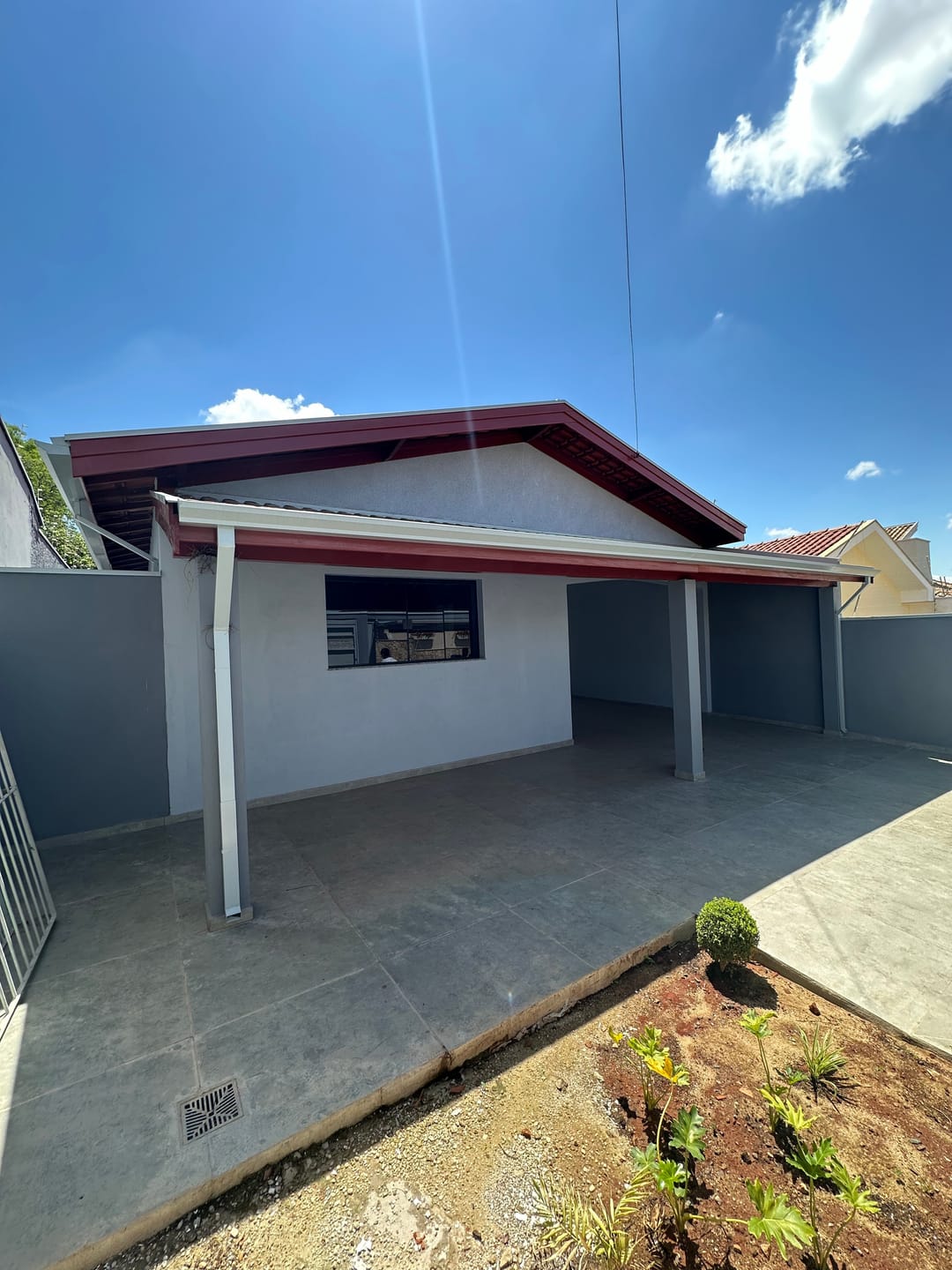 Imagens do imóveis Casa Térrea Com Três Quartos sendo Duas Suítes Jardim Longato Mogi Mirim SP