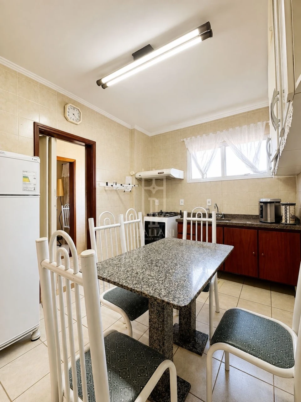Imagens do imóveis Apartamento Com 3 Quartos E Uma Suite Edifício Ipanema