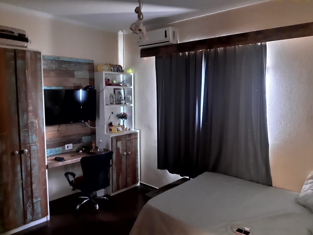 Imagens do imóveis Casa de esquina com edícula, reformada, Jardim Vila Melo, Bairro Santa Cruz,  Mogi Mirim, SP