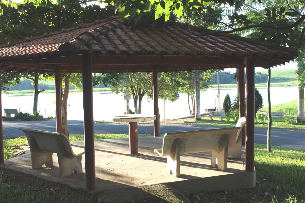 Imagens do imóveis Terreno Lote de Chácaras Com Represa 1000 m ² Condomínio Fechado Interior São Paulo - Itapira