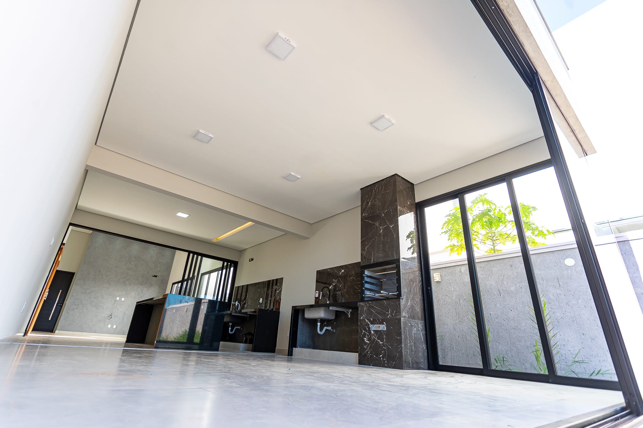 Imagens do imóveis Casa Térrea com 3 Suítes e piscina em Condomínio, Condomínio Alvorada Mogi Mirim SP