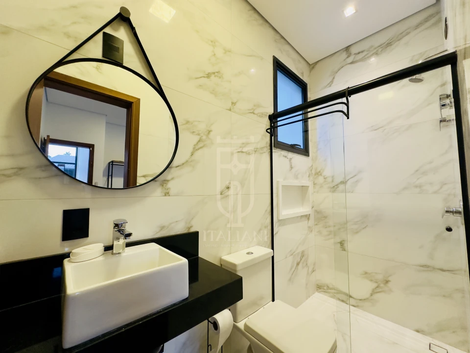 Imagens do imóveis Casa De Alto Padrão Com 4 Suítes E Piscina Em Condomínio