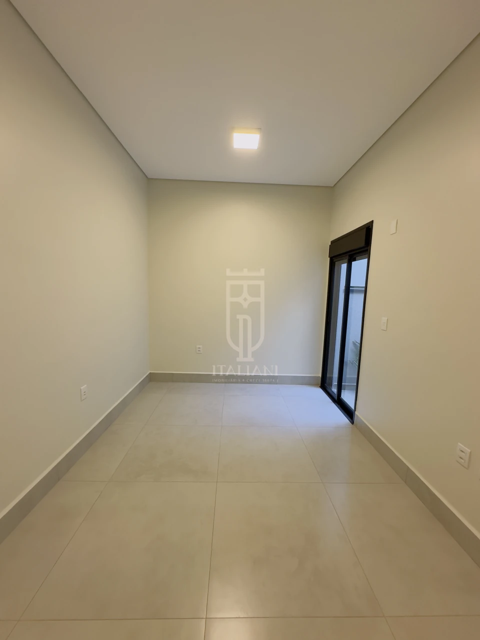 Imagens do imóveis Casa Térrea Com Piscina E 3 Quartos No Condomínio Reserva Da Mata