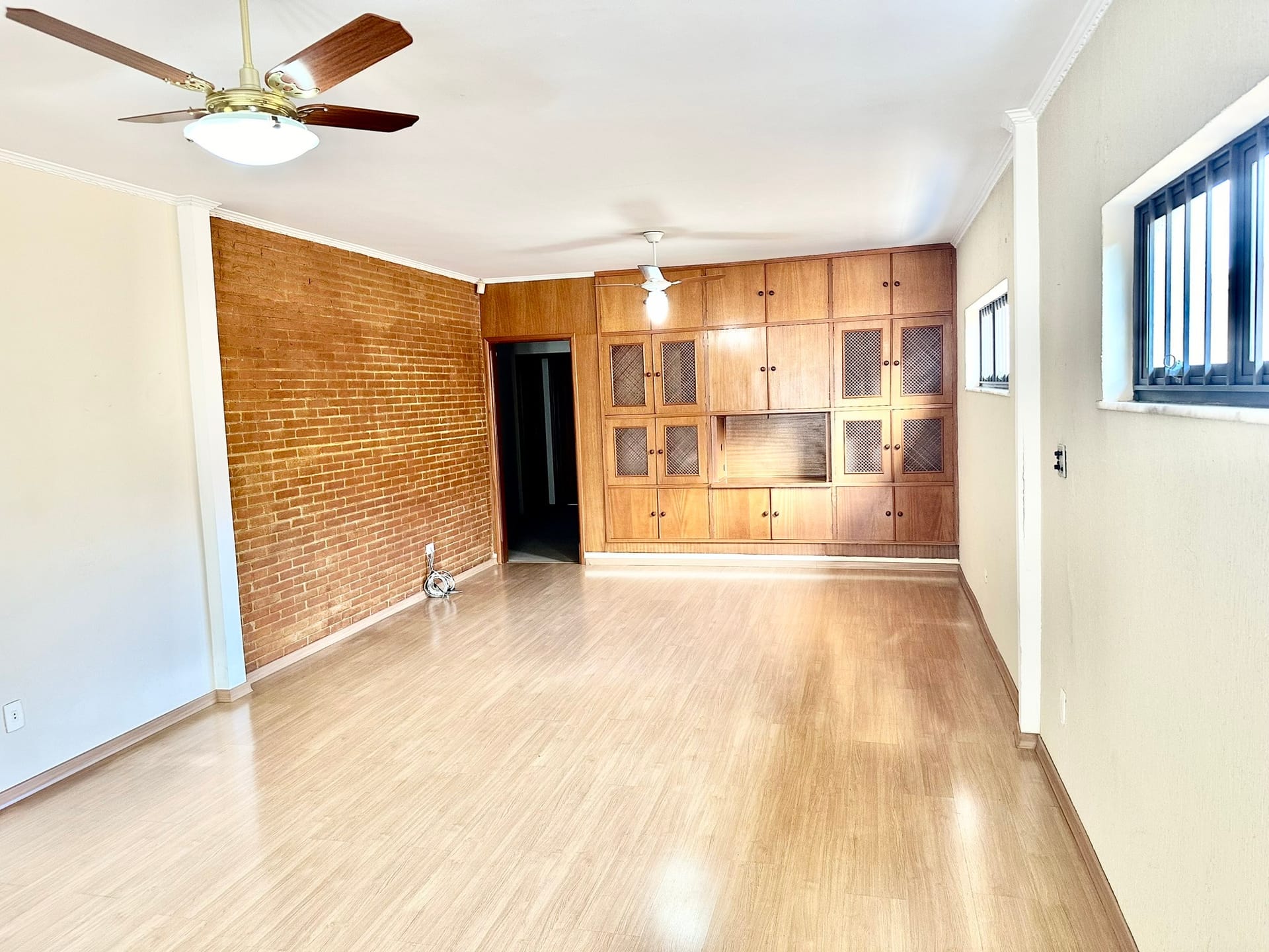 Imagens do imóveis Casa terrea com 3 três suítes piscina e área de lazer à venda, bairro Saúde, próximo ao fórum Mogi Mirim, SP