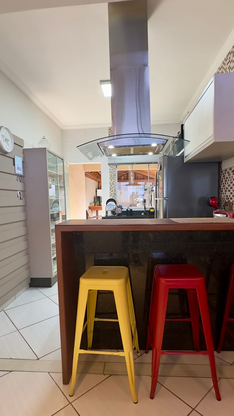 Imagens do imóveis Casa à Venda Próxima ao Clube Mogiano com 3 quartos e área de lazer no Residencial João Bordignon, Mogi Mirim, SP