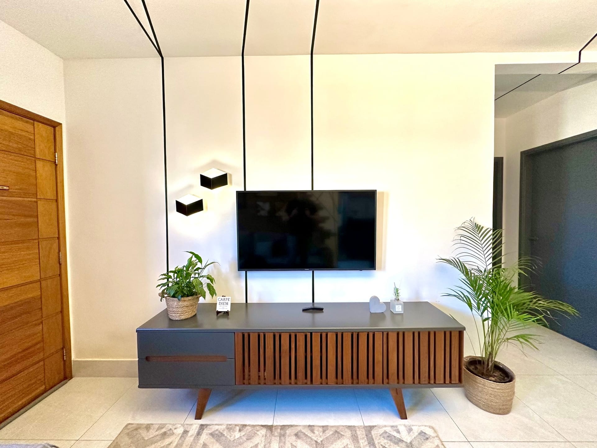 Imagens do imóveis Casa Térrea com Área Gourmet Próxima ao Shopping no Condomínio Residencial Villagio Santa Cruz em Mogi Mirim, SP