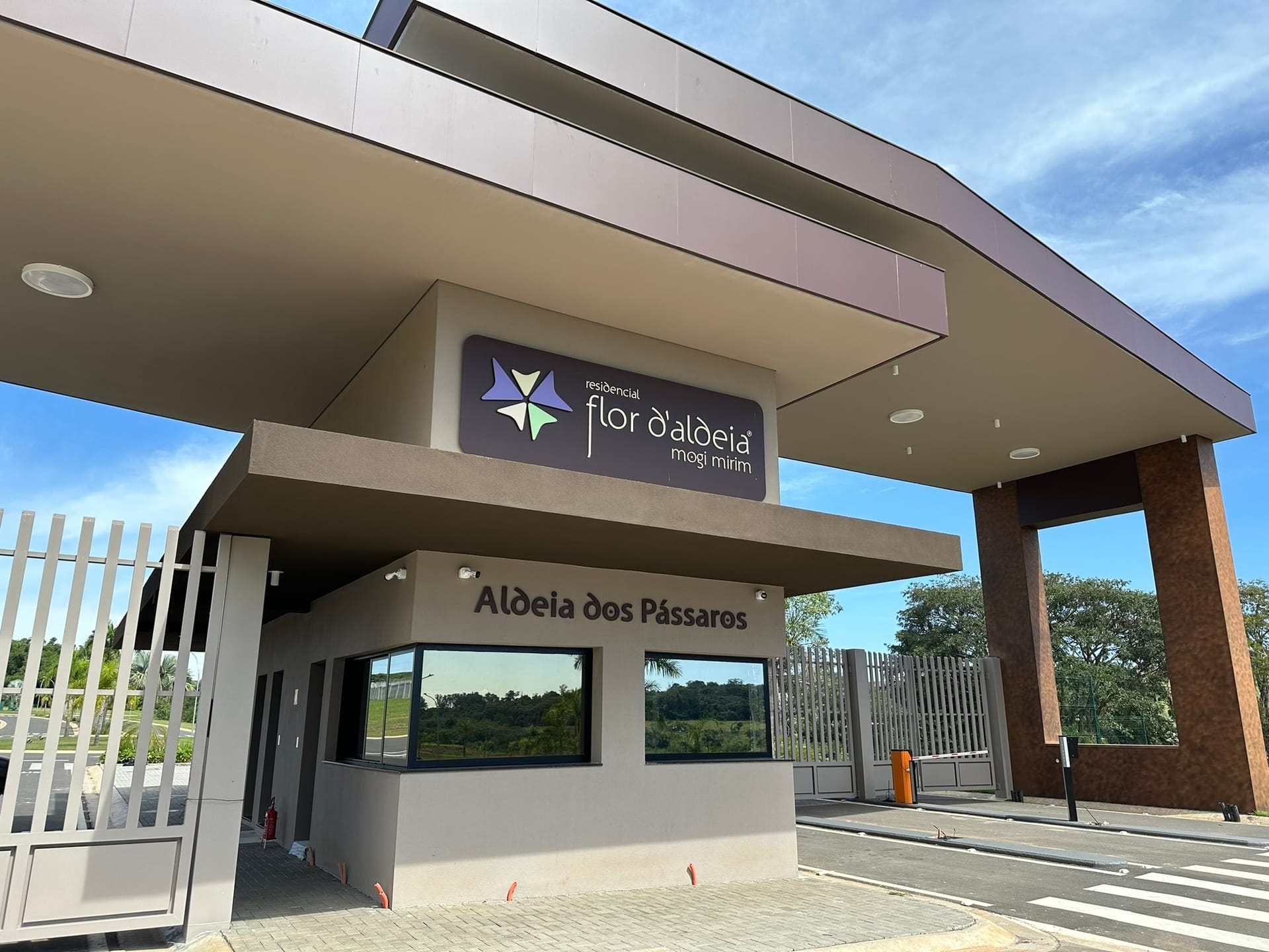 Imagens do imóveis Terreno grande à venda em condomínio 476 m²  Preço Promocional, Aldeia dos Pássaros Flor D'aldeia, Mogi Mirim, SP