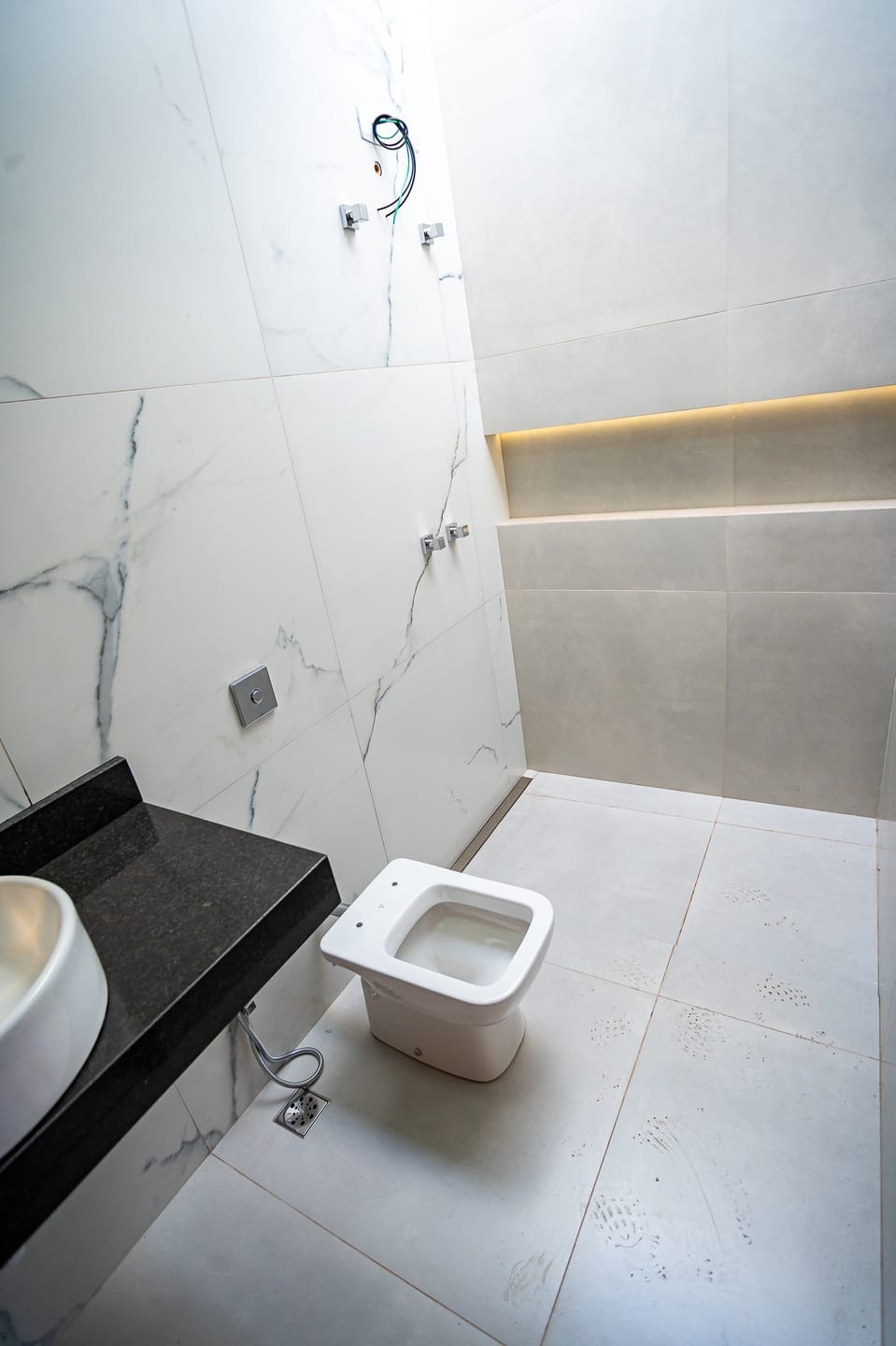 Imagens do imóveis Casa Térrea com 3 Suítes e piscina em Condomínio, Condomínio Alvorada Mogi Mirim SP