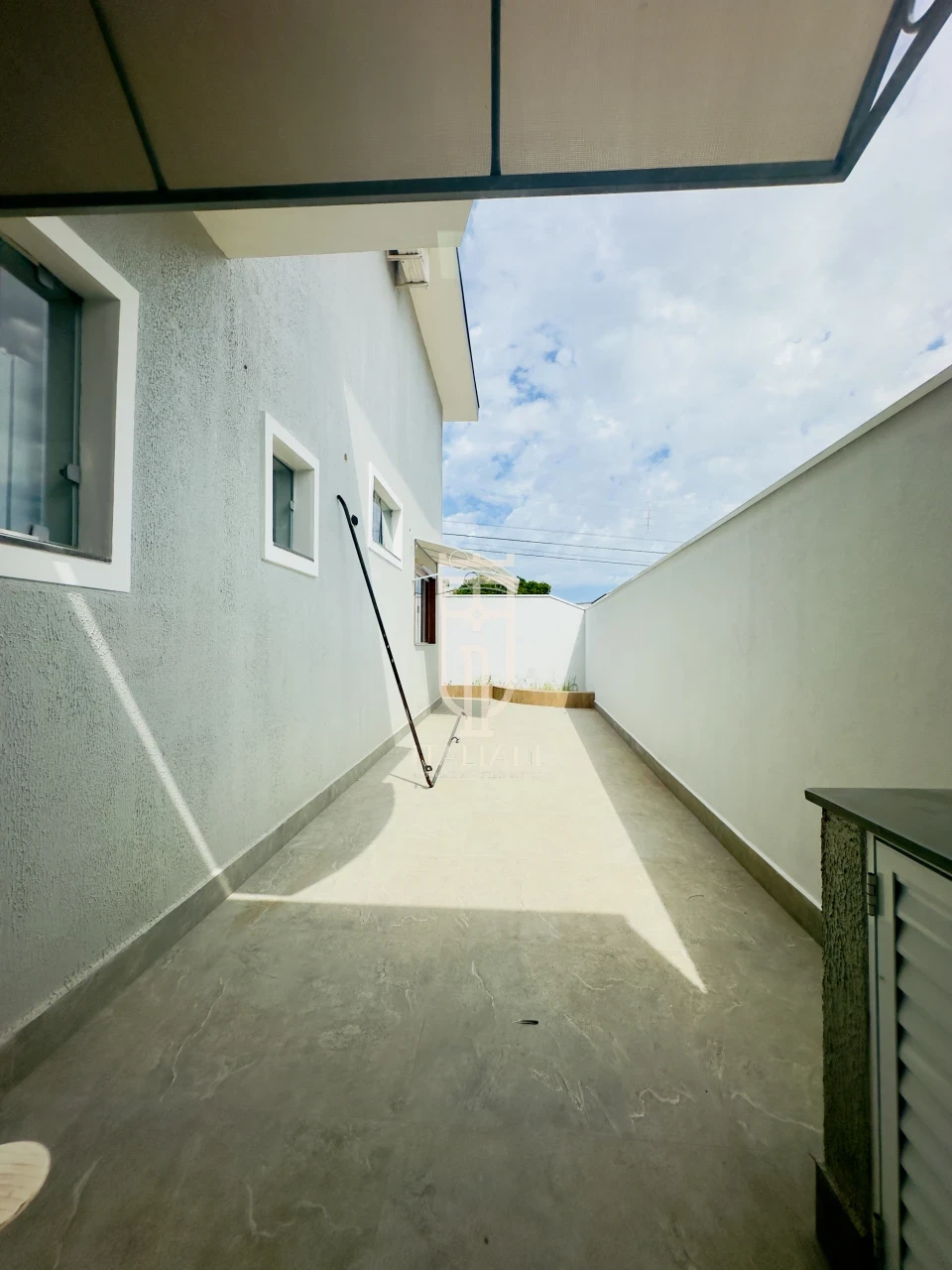 Imagens do imóveis Casa sobrado com piscina Jardim Santa Ana em Mogi Mirim