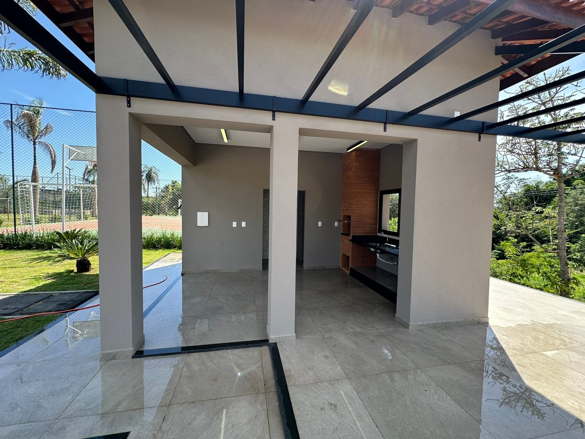 Imagens do imóveis Terreno grande à venda em condomínio 476 m²  Preço Promocional, Aldeia dos Pássaros Flor D'aldeia, Mogi Mirim, SP