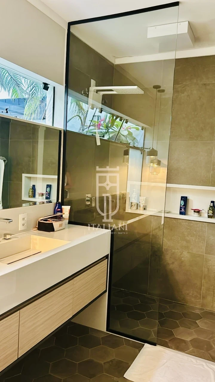 Imagens do imóveis Casa moderna e linear com 3 quartos sendo uma suíte com piscina de alto padrão Mogi Mirim Santa Cruz