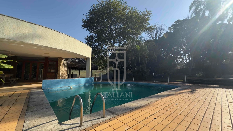 Imagens do imóveis Chácara de alto padrão com piscina a venda, Chácara Ipê, Mogi Mirim, SP