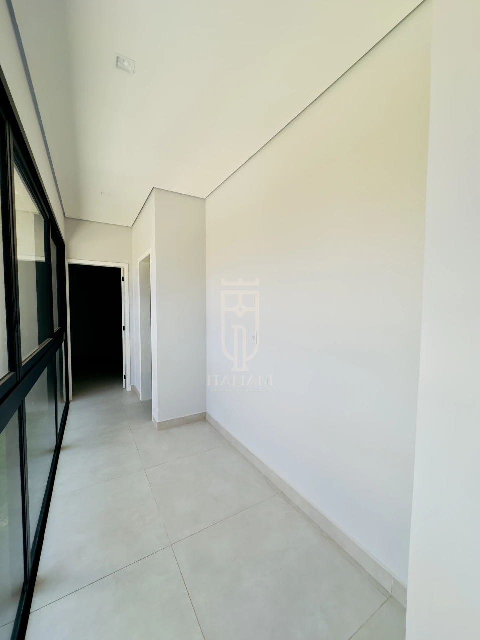 Imagens do imóveis Casa De Alto Padrão E 3 Suítes Em Condomínio Mogi Mirim no Jardim da Colina