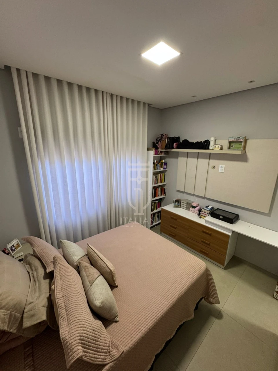 Imagens do imóveis Luxuoso Sobrado com 4 Suítes no Condomínio Residencial Vale Verde – Mogi Guaçu