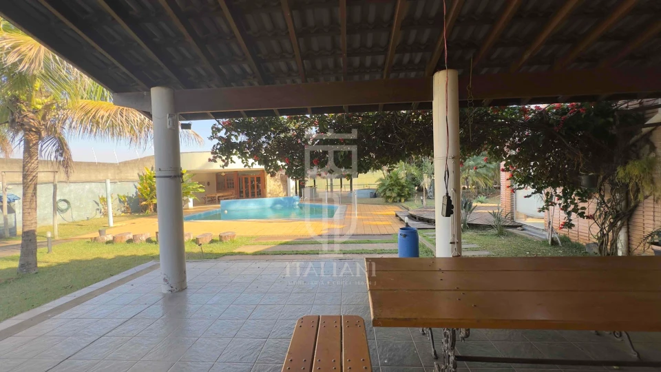 Imagens do imóveis Chácara de alto padrão com piscina a venda, Chácara Ipê, Mogi Mirim, SP