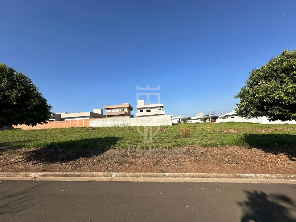 Imagens do imóveis Terreno Lote Plano à venda no Condomínio Residencial Vila Toscana, Mogi Mirim, SP