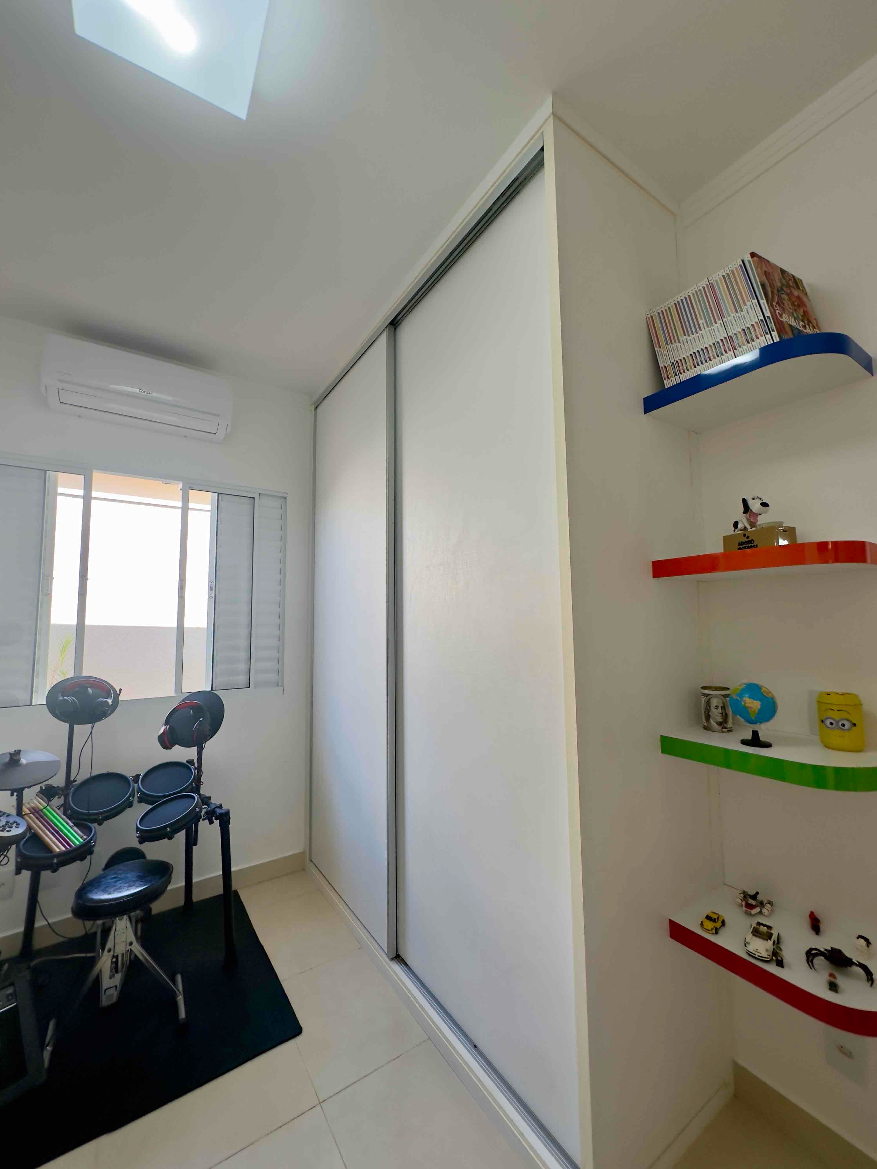 Imagens do imóveis Casa em condomínio à Venda, 3 quartos com área de lazer , Mogi Mirim, SP