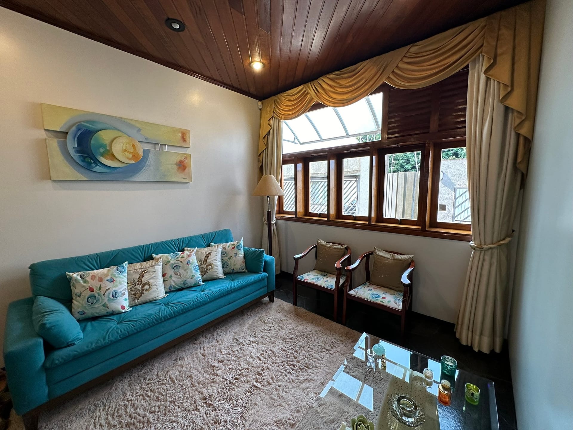 Imagens do imóveis CASA COM 3 SUÍTES E PISCINA À VENDA JARDIM ÁUREA MOGI MIRIM, SP