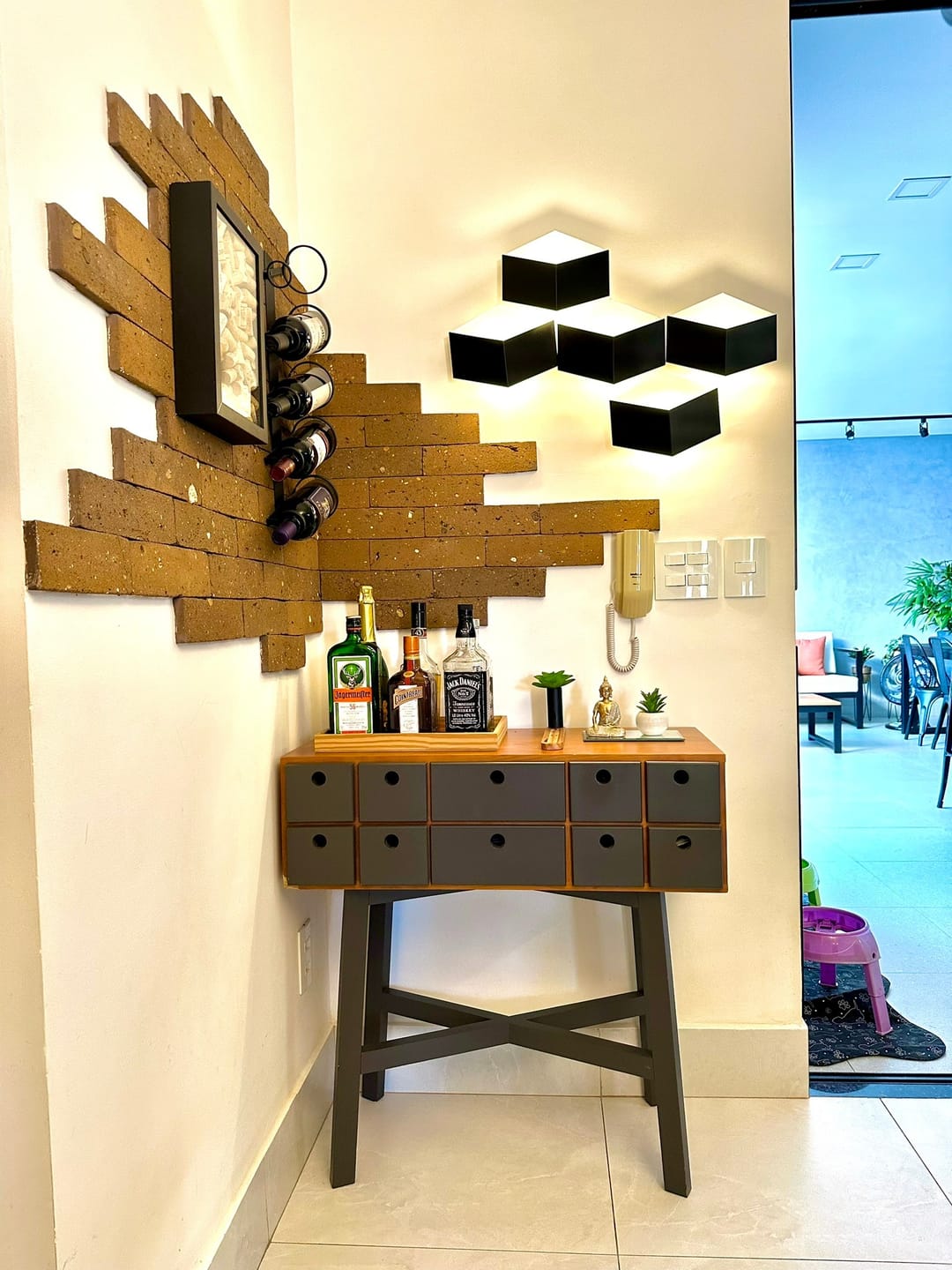 Imagens do imóveis Casa Térrea com Área Gourmet Próxima ao Shopping no Condomínio Residencial Villagio Santa Cruz em Mogi Mirim, SP